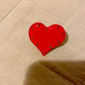 Beautiful heart broach for Valentine’s Day, with red crystals.  Offers welcome